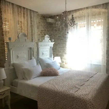 L&l Royal Шибеник