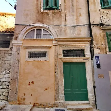 Guest house L&l Royal 4*