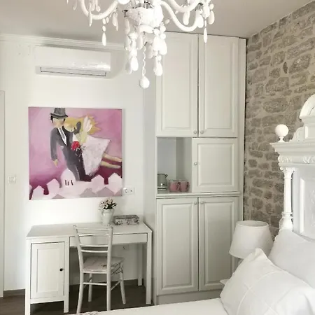 L&l Royal 4* Шибеник