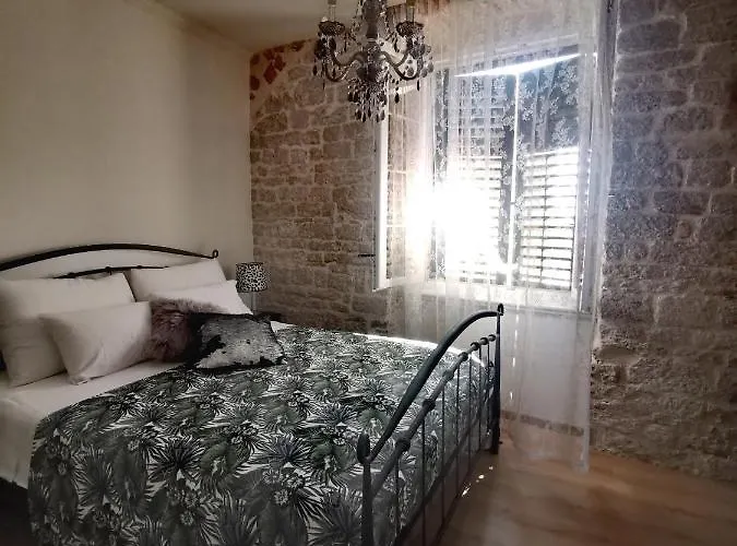 Guest house L&l Royal 4*