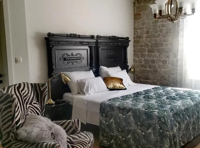 L&l Royal 4* Шибеник